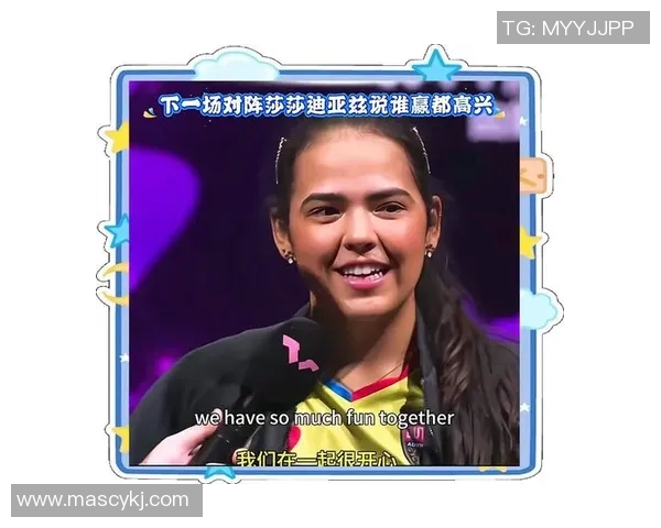 篮球明星的妻子展现球技与风采引发热议，赛场上她的表现令人惊艳